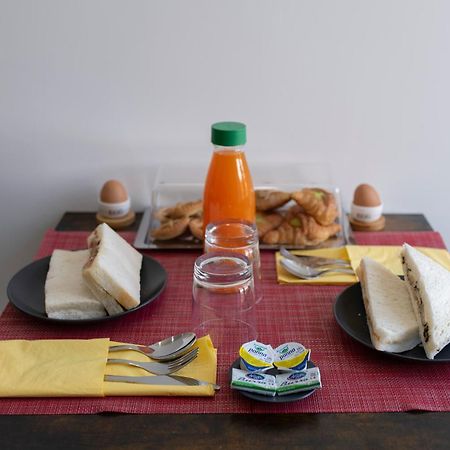 Trastevere New Luxury Rooms Рим Екстериор снимка