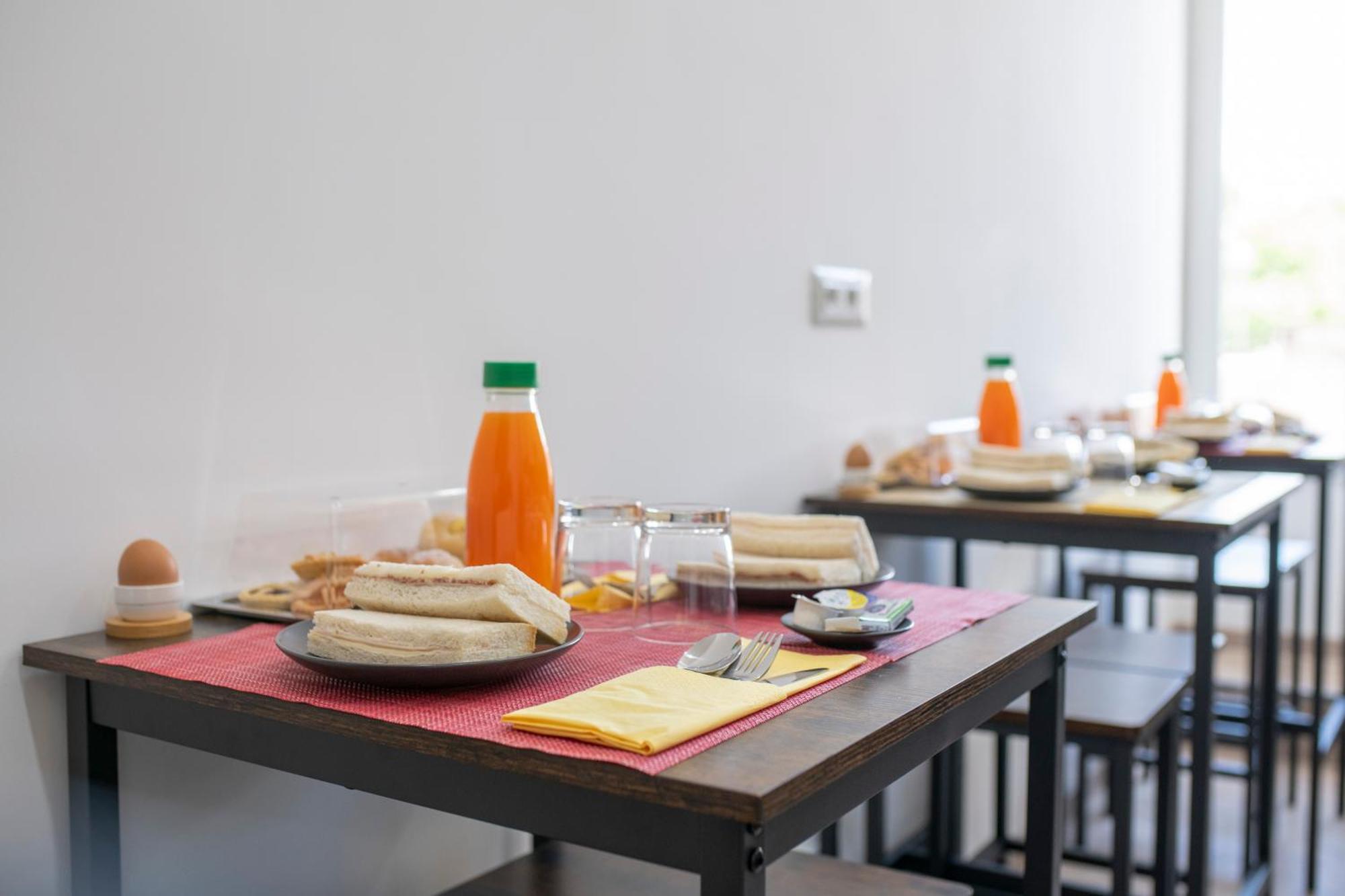 Trastevere New Luxury Rooms Рим Екстериор снимка