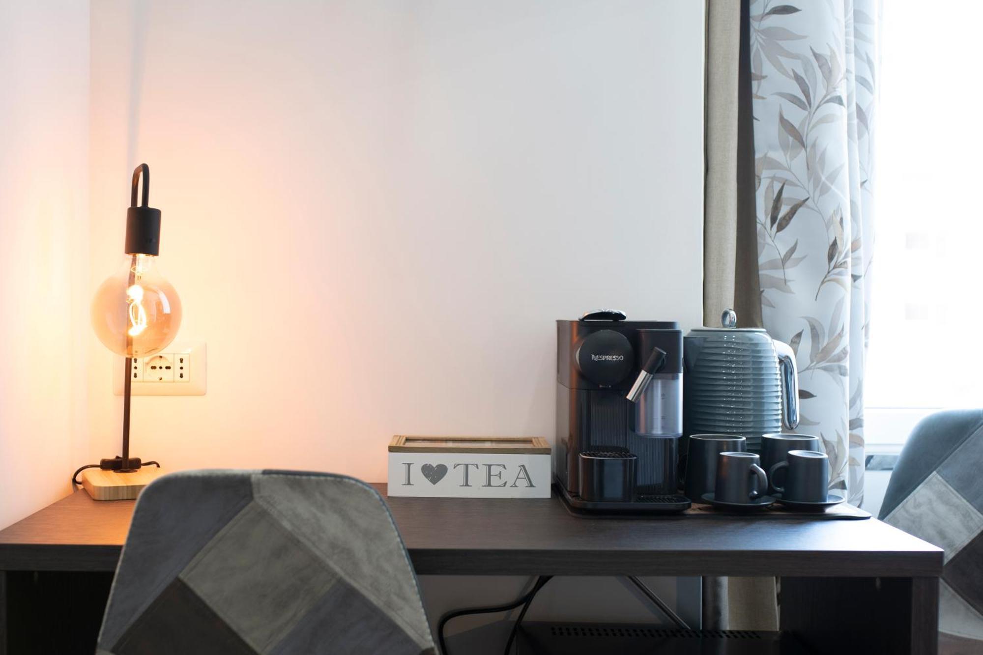 Trastevere New Luxury Rooms Рим Екстериор снимка