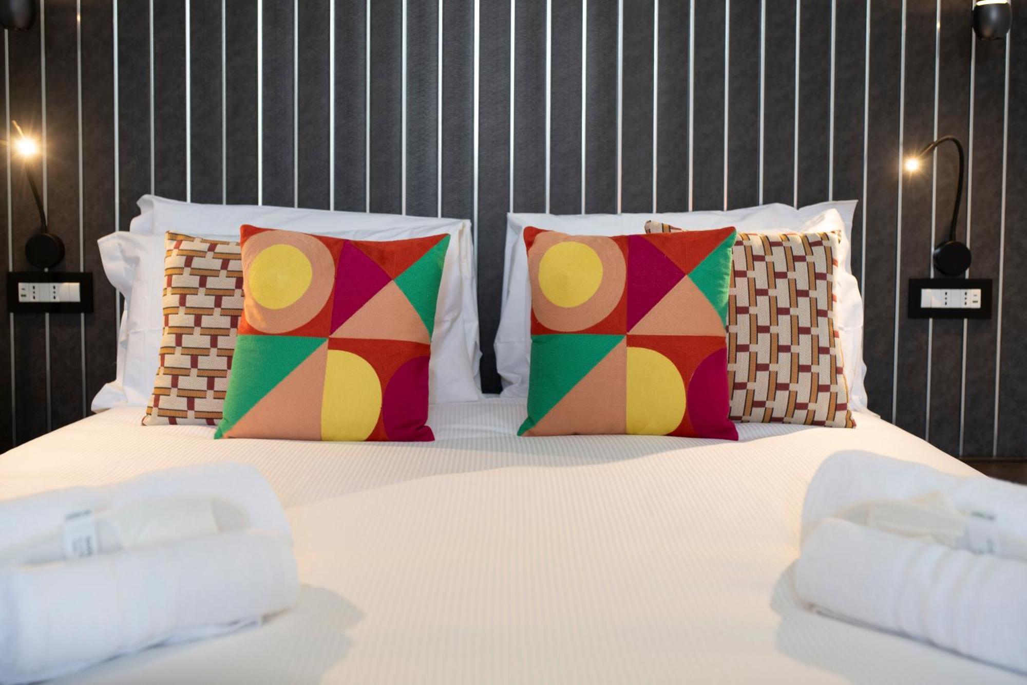 Trastevere New Luxury Rooms Рим Екстериор снимка